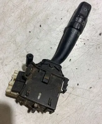 Toyota Avensis T250 Indicator stalk 173650