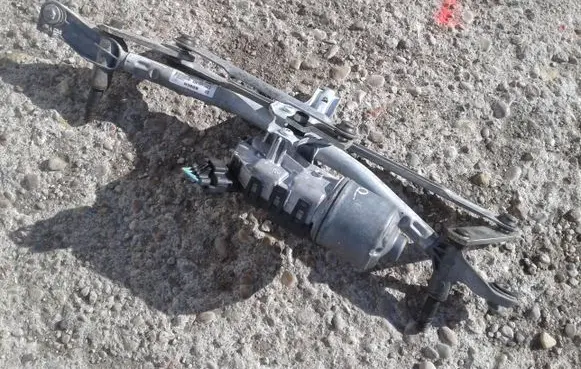 Peugeot Partner Front wiper linkage and motor 9682861480