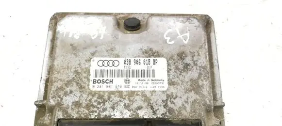 Audi A3 S3 8L Engine control unit/module 038906018BP 28SA3731 0281001848