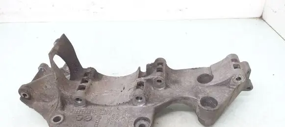 Seat Alhambra (Mk1) Generator/alternator bracket 045903143C