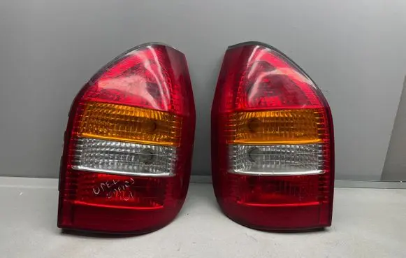 Opel Zafira A Rear/tail lights set 
