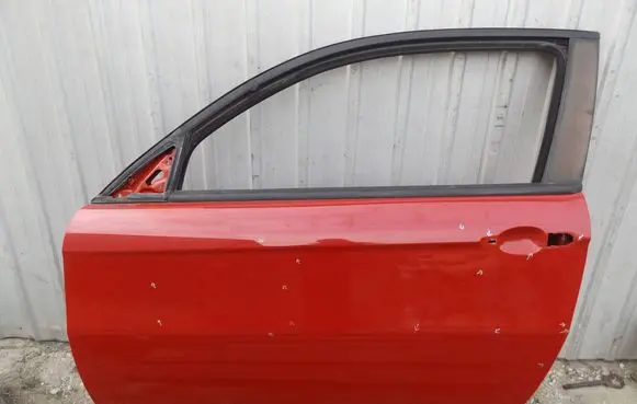 Alfa Romeo 147 Front door