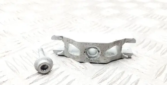 Skoda Fabia Mk3 (NJ) Fuel Injector clamp holder 03L216