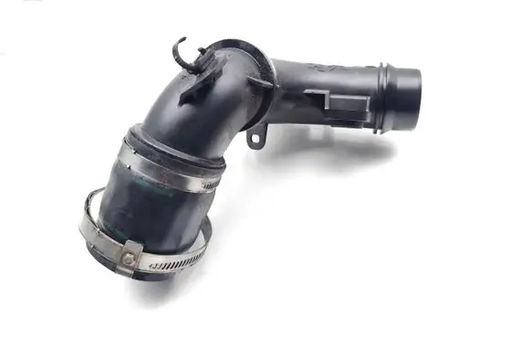 Intercooler hose/pipe