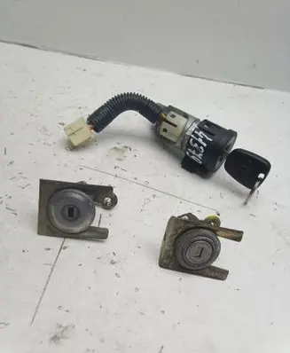 Toyota Aygo AB10 Ignition lock N0502200 041688620