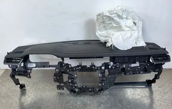 Jeep Grand Cherokee WL Dashboard 68376610AF 308B0020TT