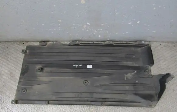 Suzuki Swift III Engine splash shield/under tray 7281252R0