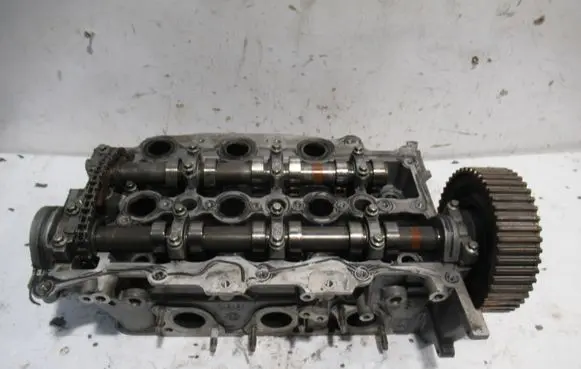 Citroen C5 Engine head 6090-CA