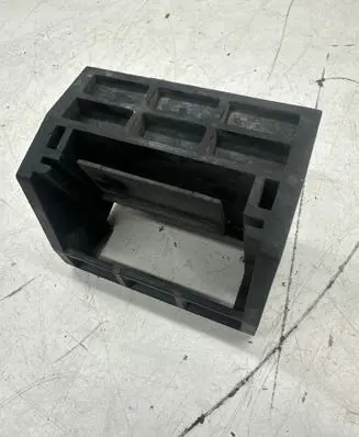 BMW X5 F15 Radiator mount bracket 7533537
