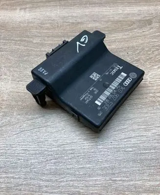 Volkswagen Touran I Gateway control module 1K0907530E 0325