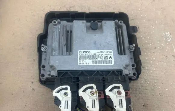 Citroen C3 Engine control unit/module 9805947680 9666729580 0281019819