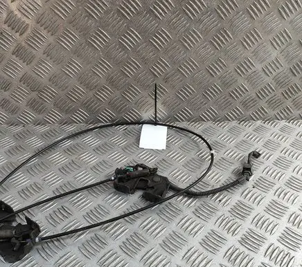Engine bonnet/hood lock/catch
