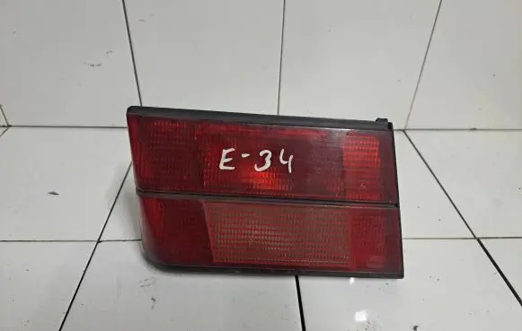 BMW 5 E34 Tailgate rear/tail lights 13400100 8769R23