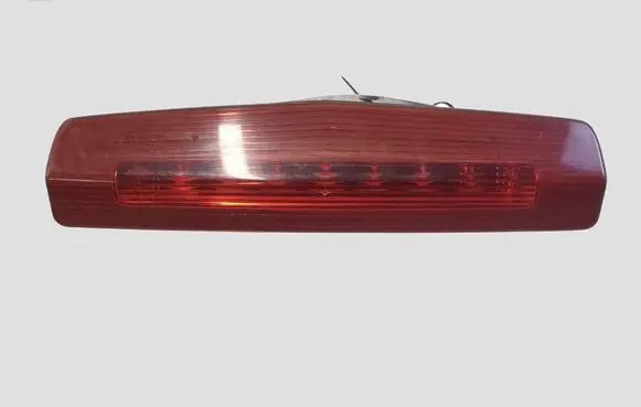 Opel Zafira B Third/center stoplight 13211587 417801