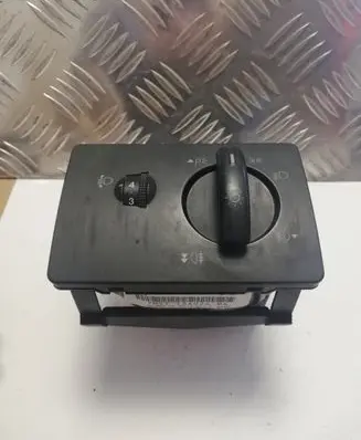 Ford Focus Light switch 7M5T13A024MA