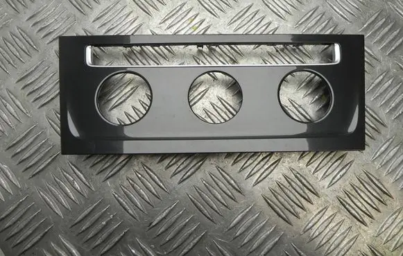 Climate control/heater control trim