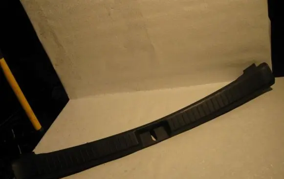 Ford Maverick Trunk/boot sill cover protection
