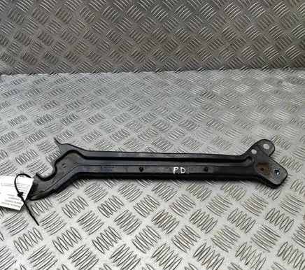 Skoda Superb B8 (3V) Headlight/headlamp mounting bracket 3V0806930