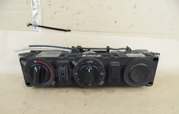 Mercedes-Benz Sprinter W901 W902 W903 W904 Climate control/heater control trim A0008306285 5HB00805702 ZGS004Q17