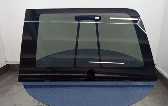 Mercedes-Benz Sprinter W906 Rear windscreen/windshield window 
