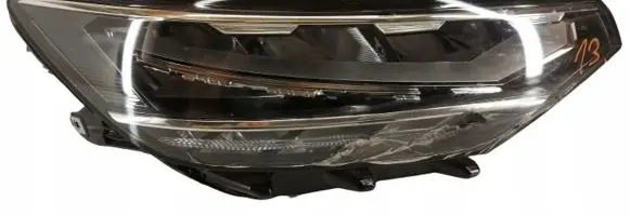 Volkswagen PASSAT B8 Headlight/headlamp