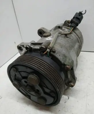 Volkswagen Golf IV Air conditioning (A/C) compressor (pump)