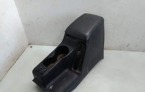 Opel Frontera B Armrest 
