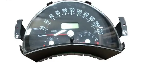 Volkswagen New Beetle Speedometer (instrument cluster) 1C0919861C 9097806