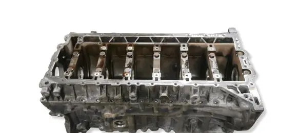 BMW 3 E90 E91 Engine block 7558325