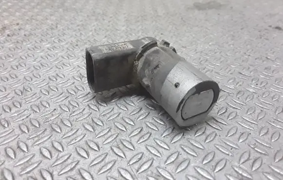 Audi A4 S4 B6 8E 8H Parking PDC sensor 4B0919275