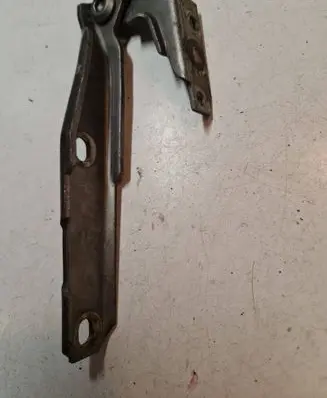 Audi A6 S6 C5 4B Engine bonnet/hood hinges 4B0823302D