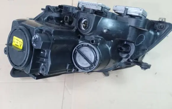 Mercedes-Benz ML W164 Headlight/headlamp 263348RH