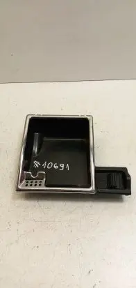 Car ashtray