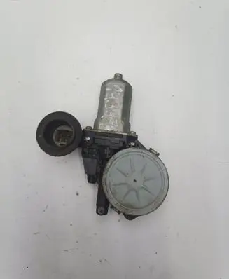 Toyota Prius (NHW20) Rear door window regulator motor 8571035180 2621002330
