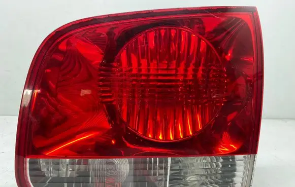 Volkswagen Touareg I Tailgate rear/tail lights 28268003