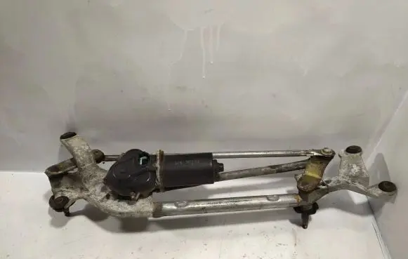 Nissan Primera Wiper motor 28800AU310