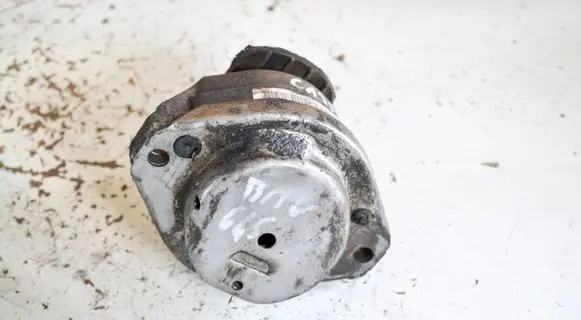 BMW 6 E63 E64 Engine mount bracket 6762608 15934612FR 5862950