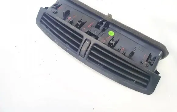 Ford C-MAX II Dash center air vent grill
