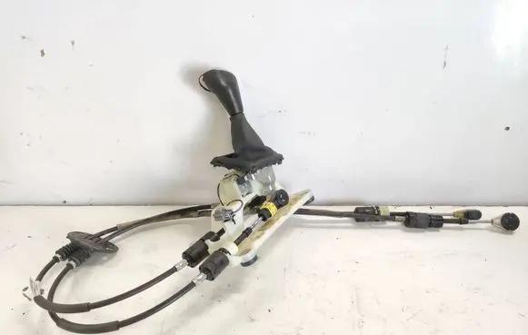 Volvo V60 Gear shifter/selector 31367845
