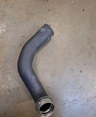 Mercedes-Benz ML W164 Intercooler hose/pipe A1645280682