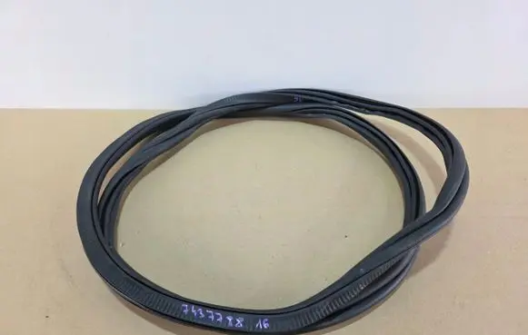 BMW X6 G06 Front door rubber seal 