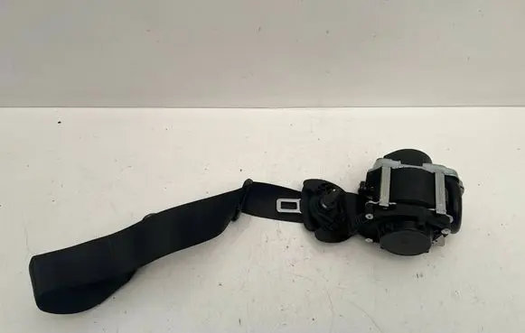 BMW 5 G60 G61 Front seatbelt 5A32DF4