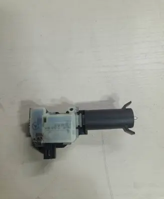 Mercedes-Benz B W245 Central locking motor A1698201414 PA6308 90060001
