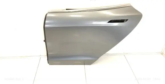 Tesla Model S Rear door