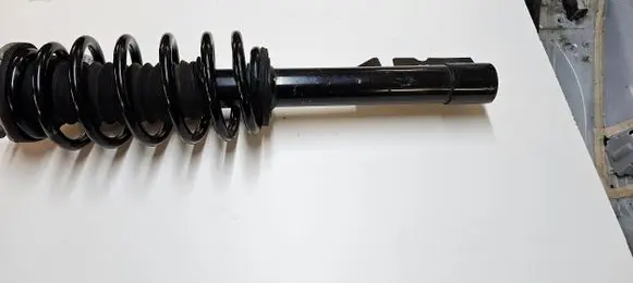 Jeep Grand Cherokee WL Front shock absorber/damper 68458142AF 68375157AB