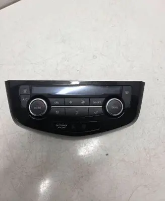 Nissan X-Trail T32 Climate control unit 275004EA0A X887035P 20160928