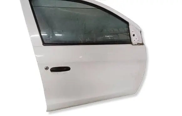 Mitsubishi Space Star Front door 