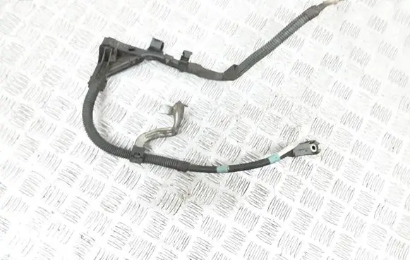 Toyota RAV 4 (XA30) Positive cable (battery) 7034631110