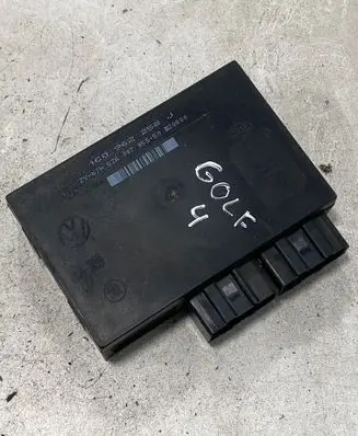 Volkswagen Golf IV Comfort/convenience module 1C0962258J 5ZA00795550