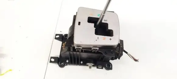 Toyota Corolla E140 E150 Gear shifter/selector 8945152020 89451-52020